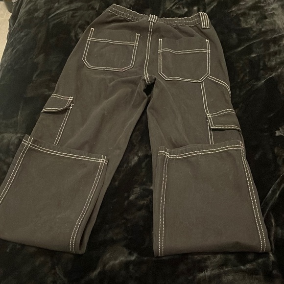 Urban Outfitters Black Cargo Pant Skate Jean Size 25 - Picture 2 of 3